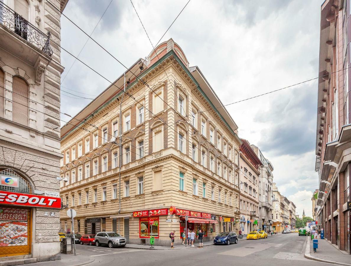 Broadway Apartment Budapest